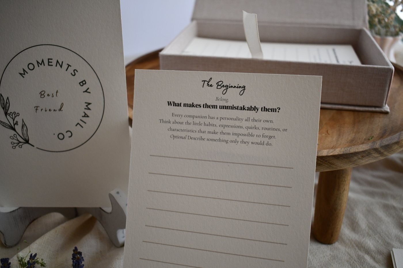 Best Friend quote card styled beside the keepsake box.